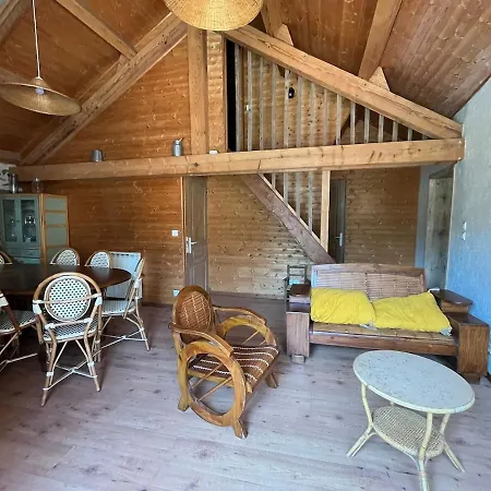 別荘 Des Trioules Pour 8 Personnes Saint-Hostien